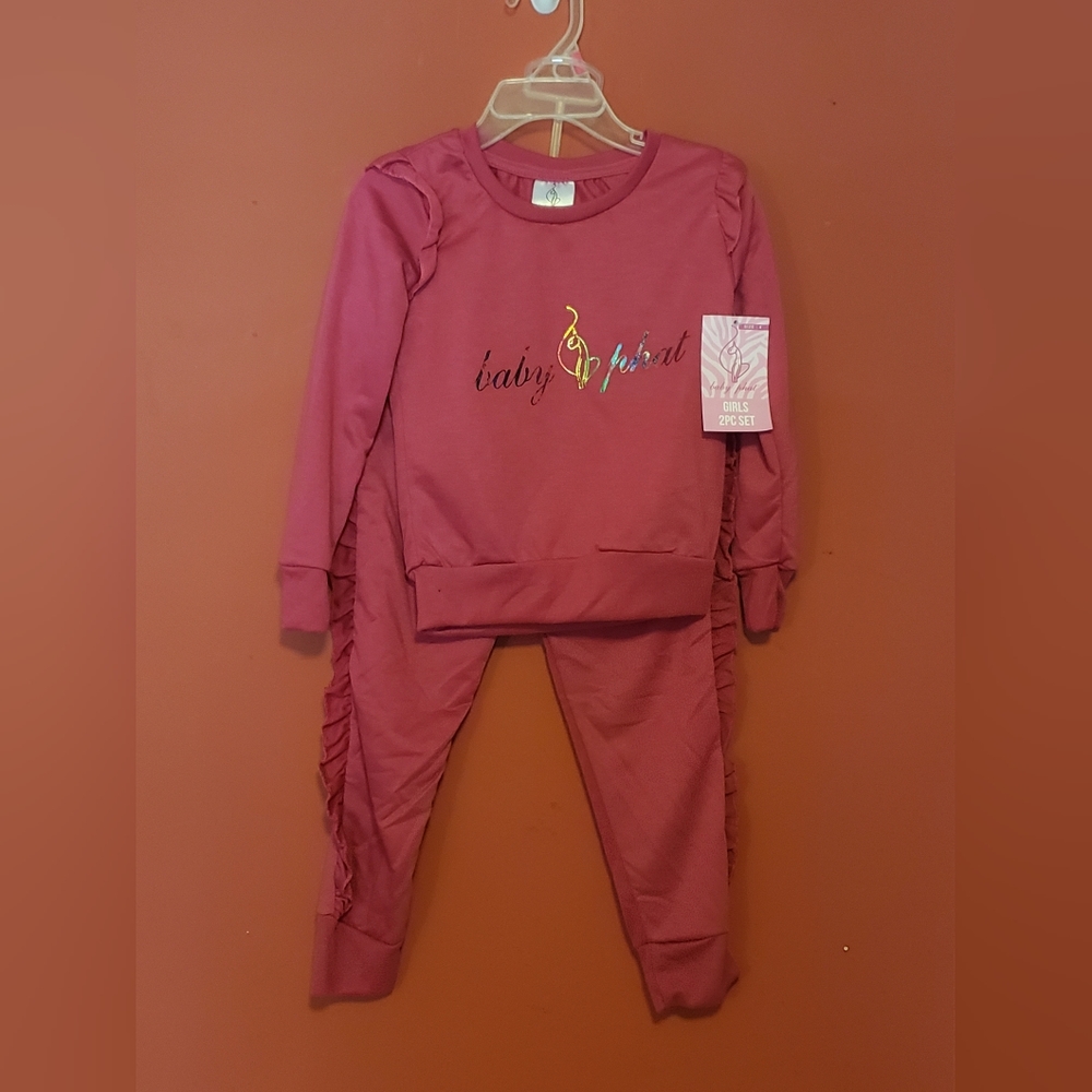 Girls 2 Pc Terry Ruffle Jogger Set Pull Over